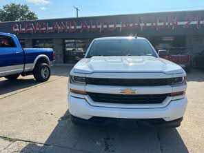 Chevrolet Silverado 1500 Custom Crew Cab 4WD