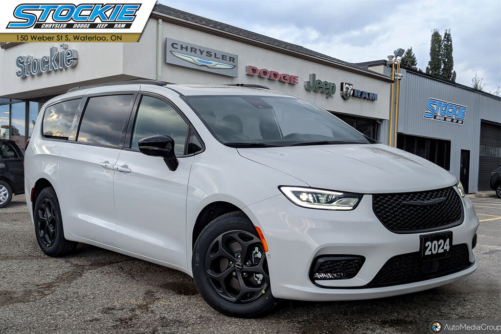 2024 Chrysler Pacifica Hybrid S Appearance FWD