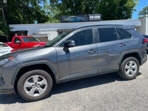 Toyota RAV4 XLE FWD