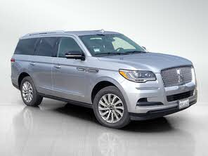 Lincoln Navigator Standard RWD