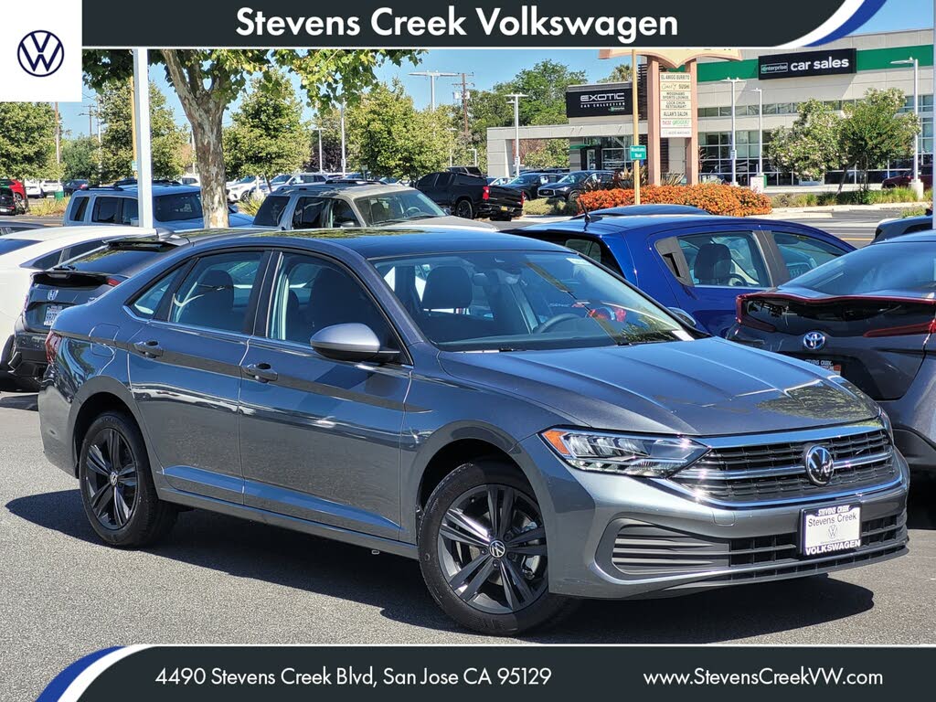 2024 Volkswagen Jetta SE FWD