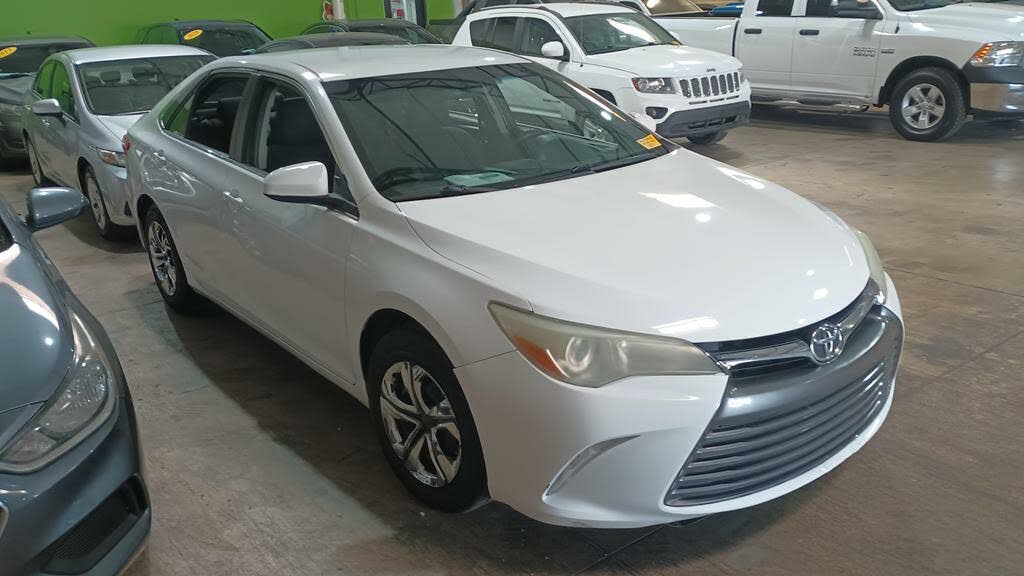 2015 Toyota Camry LE