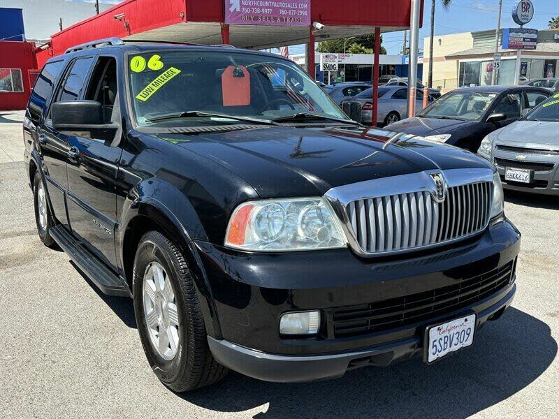 2006 Lincoln Navigator Ultimate RWD