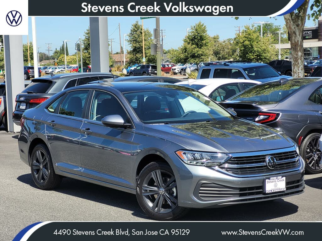 2024 Volkswagen Jetta SE FWD