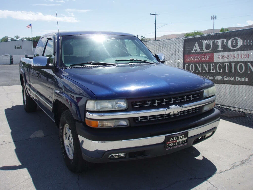2000 Chevrolet Silverado 1500 LT Extended Cab 4WD