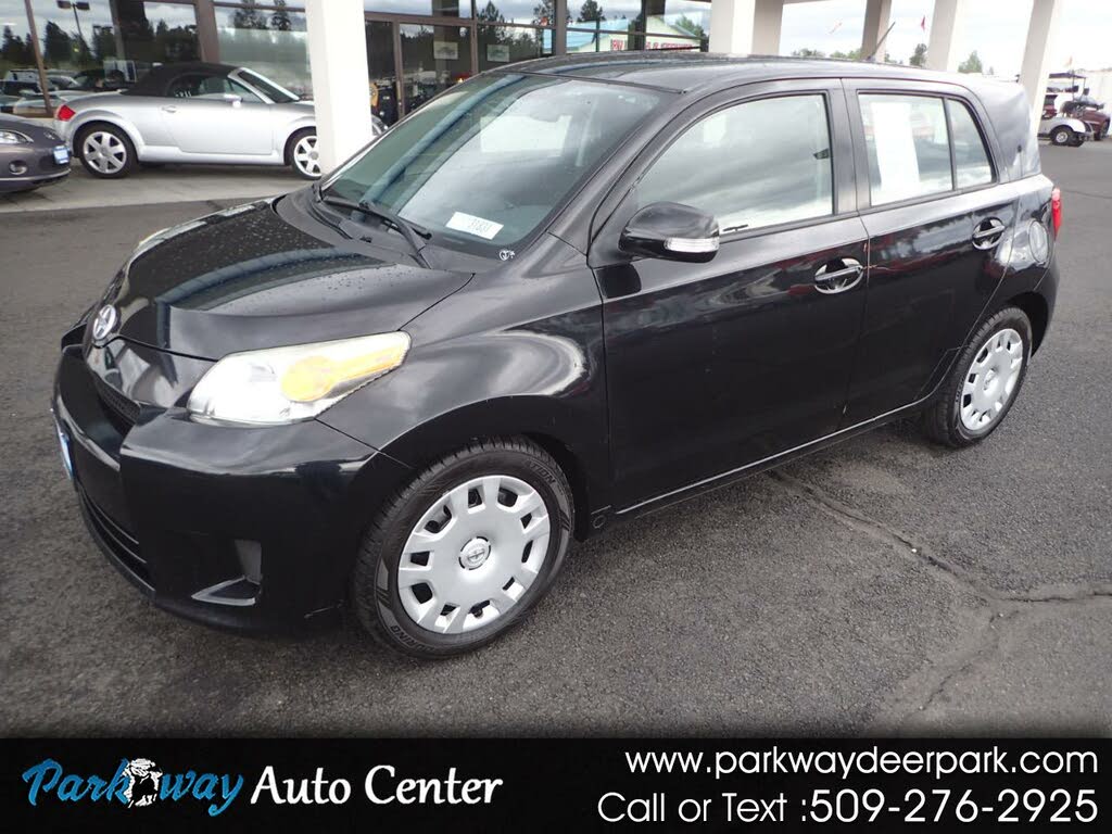 2010 Scion xD Base