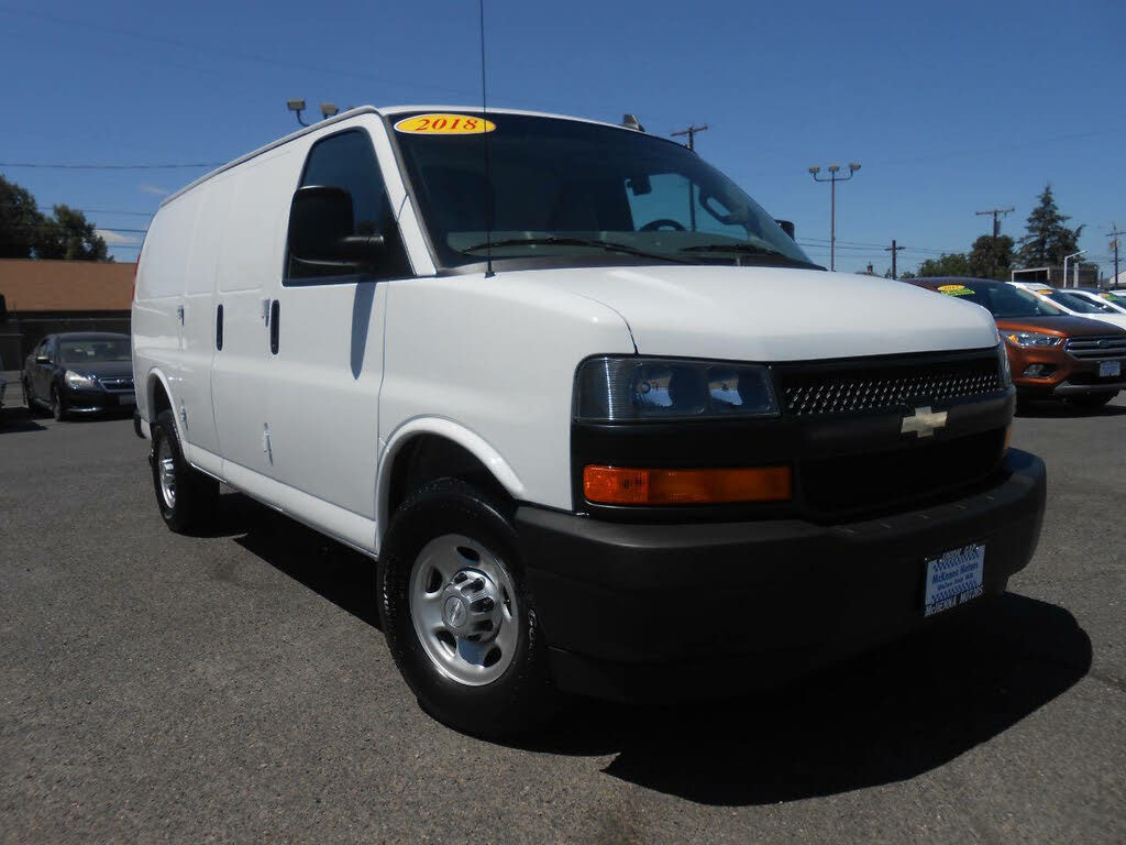 2018 Chevrolet Express Cargo 2500 RWD