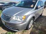 Chrysler Town & Country Touring FWD