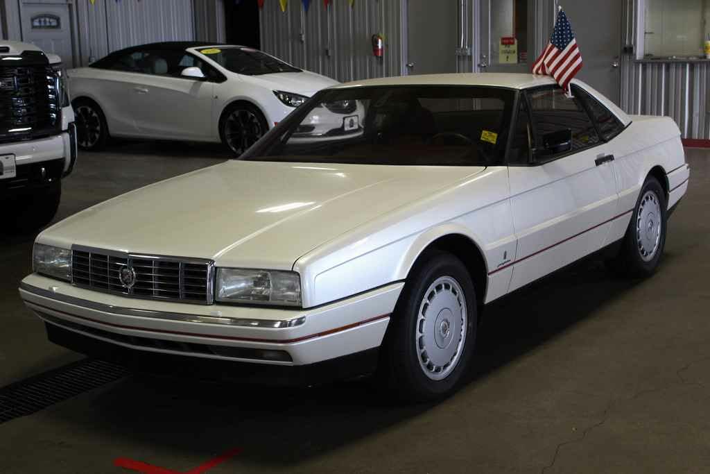 1990 Cadillac Allante FWD