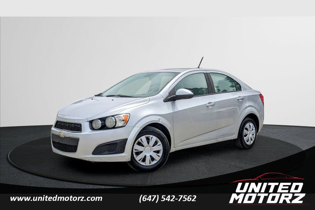 2012 Chevrolet Sonic 1LS Sedan FWD