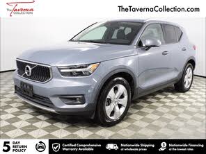 Volvo XC40 T5 Momentum AWD