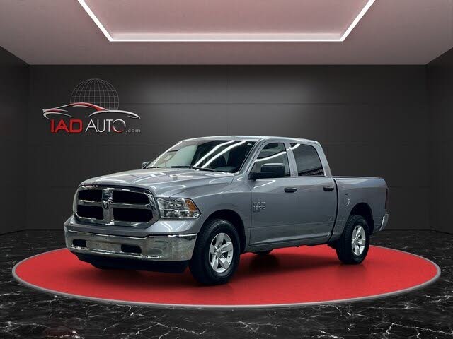 2022 RAM 1500 Classic SLT Crew Cab RWD