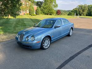 Jaguar S-TYPE 4.2L V8 RWD