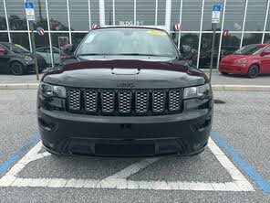 Jeep Grand Cherokee Altitude RWD