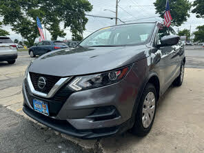 Nissan Rogue Sport S FWD