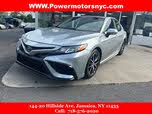 Toyota Camry SE FWD