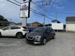 Nissan Versa S FWD