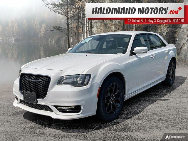 2022 Chrysler 300 Touring L AWD