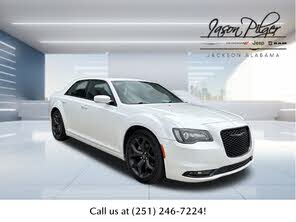 Chrysler 300 S V6 RWD