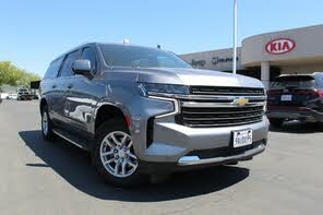 Chevrolet Suburban LT 4WD