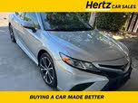 Toyota Camry SE FWD