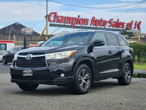 Toyota Highlander XLE AWD