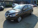 Nissan Kicks S FWD