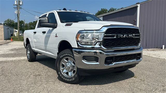 2024 RAM 2500 Tradesman Crew Cab 4WD