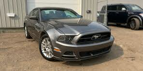 Ford Mustang V6 Coupe RWD