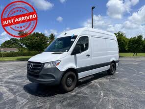 Mercedes-Benz Sprinter 2500 144 Crew Van RWD