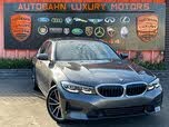 BMW 3 Series 330i Sedan RWD