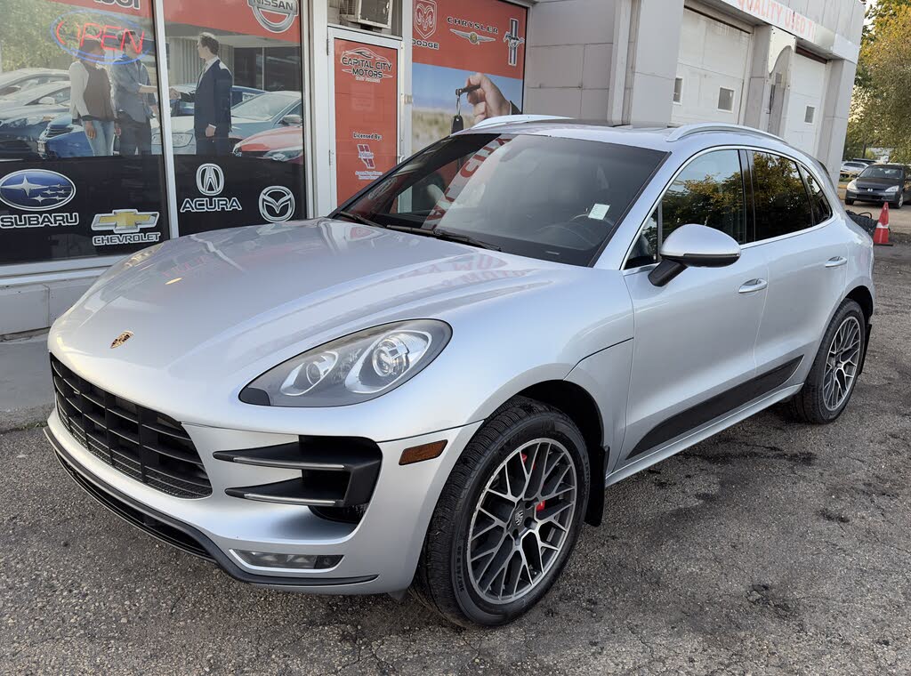 2015 Porsche Macan Turbo AWD