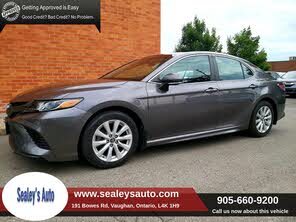 Toyota Camry SE FWD