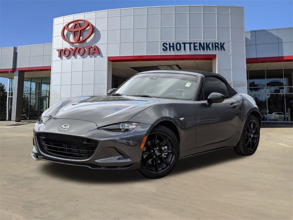 2023 Mazda MX-5 Miata Club RWD