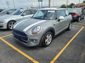 MINI Cooper 2-Door Hatchback FWD