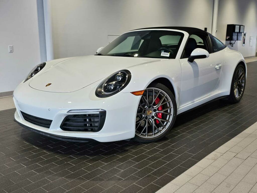 2019 Porsche 911 Targa 4S Cabriolet AWD