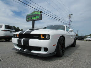 Dodge Challenger SRT Hellcat RWD