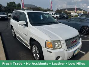 GMC Envoy Denali 4 Dr SUV 4WD