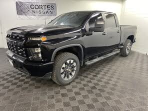 Chevrolet Silverado 2500HD Custom Crew Cab 4WD