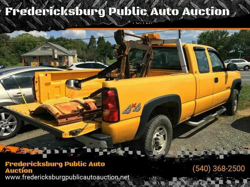 2005 Chevrolet Silverado 2500HD Work Truck LB 4WD