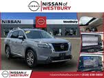 Nissan Pathfinder Platinum 4WD