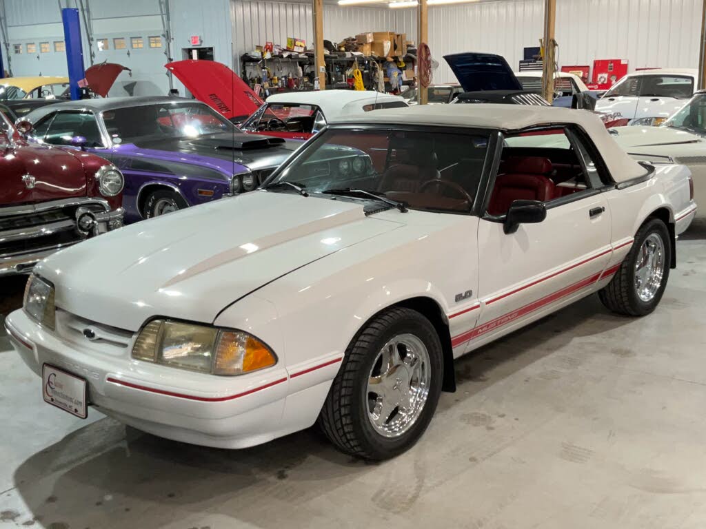 1992 Ford Mustang LX 5.0 Convertible RWD