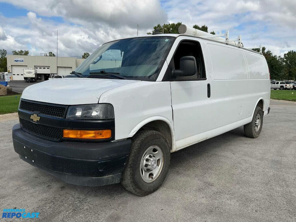 2018 Chevrolet Express Cargo 2500 Extended RWD