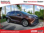 Toyota Sienna XLE 7-Passenger FWD