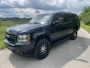 Chevrolet Suburban 2500 LT 4WD