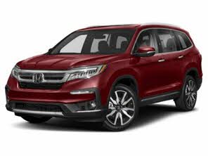 Honda Pilot Touring AWD with Rear Captains Chairs