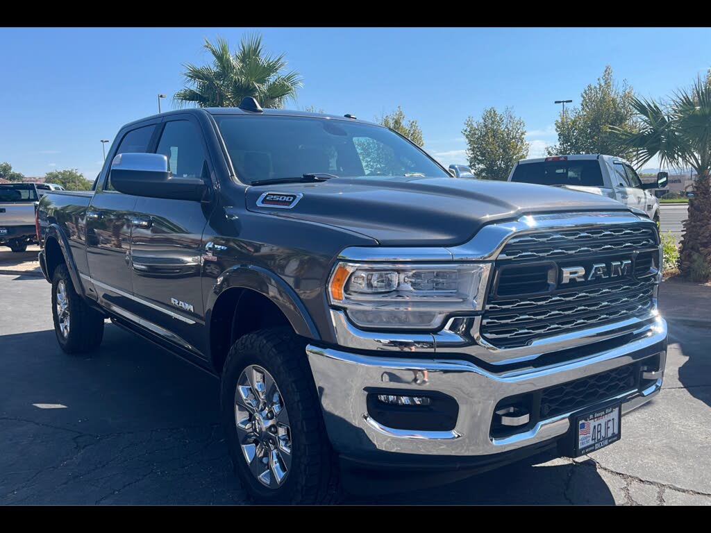 2022 RAM 2500 Limited Crew Cab 4WD