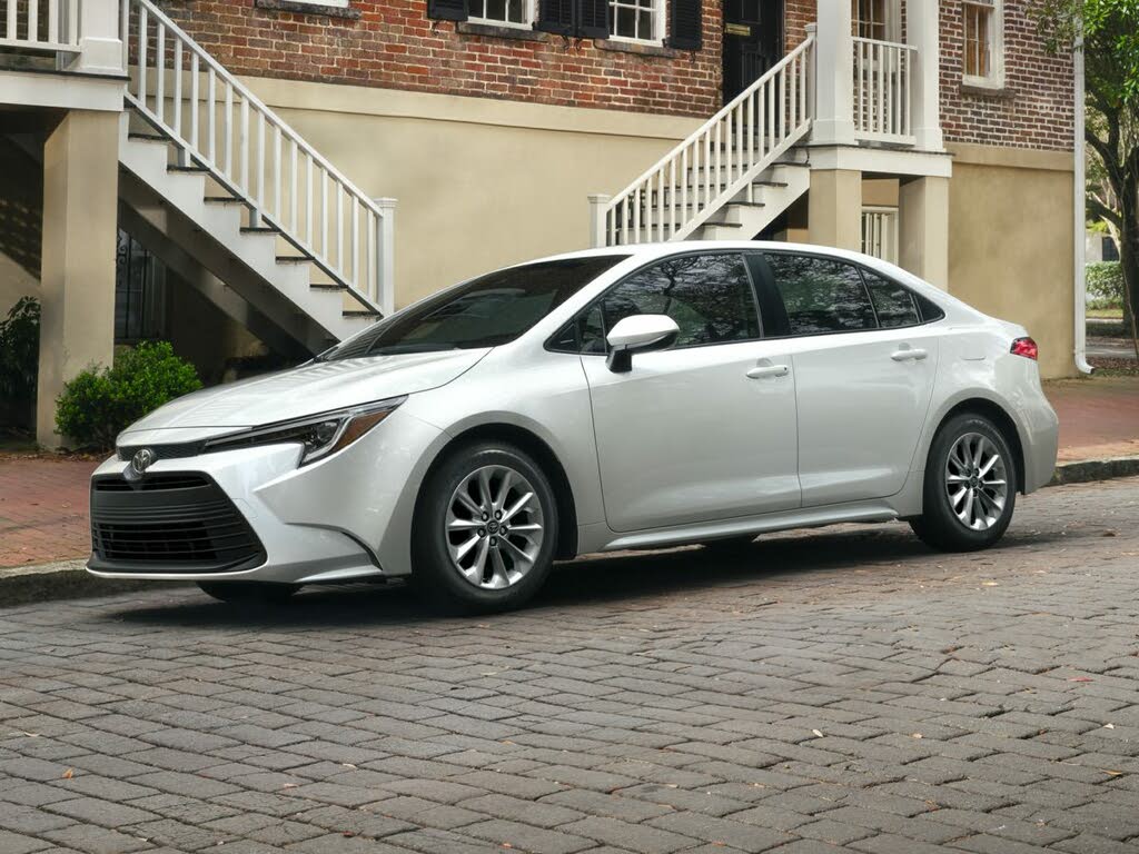 2023 Toyota Corolla LE FWD