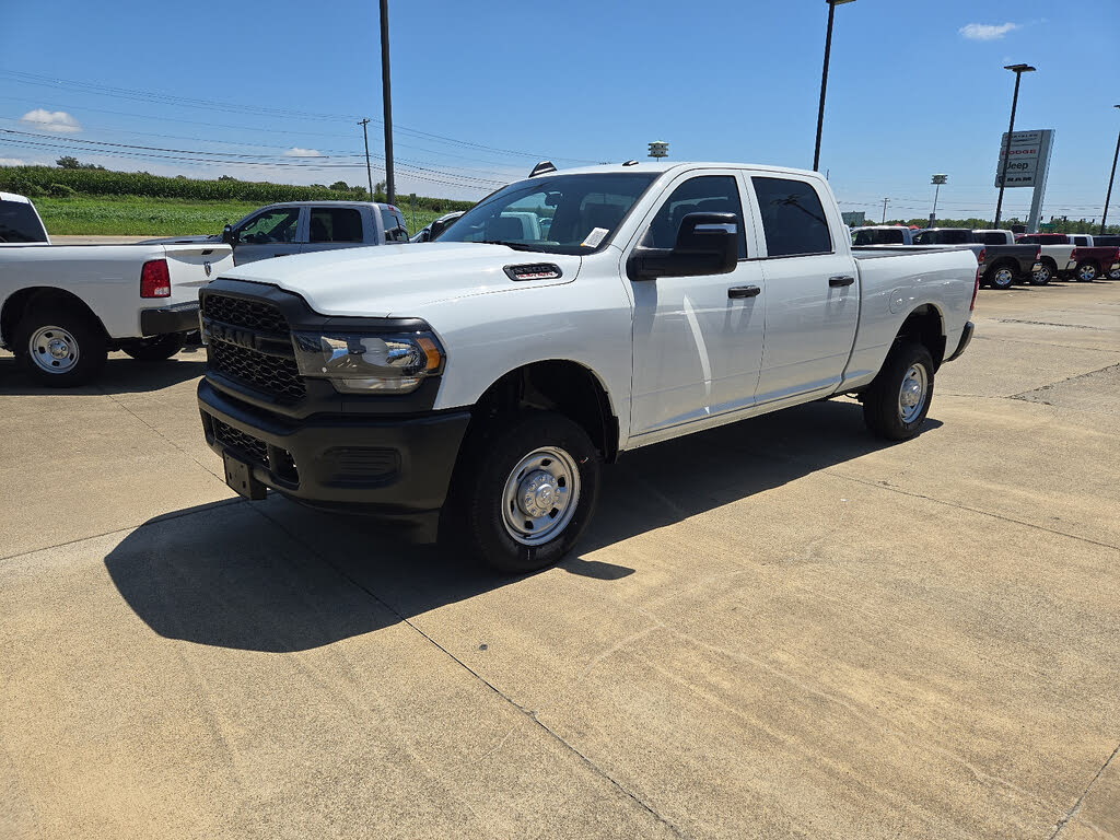 2024 RAM 2500 Tradesman Crew Cab 4WD