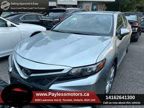 Toyota Camry SE FWD